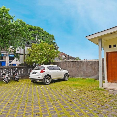 Super Oyo 91495 Hotel Indah Residence เดนปาซาร์ ภายนอก รูปภาพ