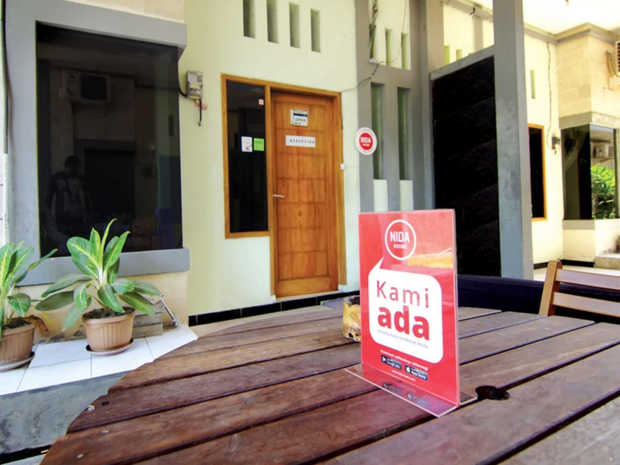Super Oyo 91495 Hotel Indah Residence เดนปาซาร์ ภายนอก รูปภาพ
